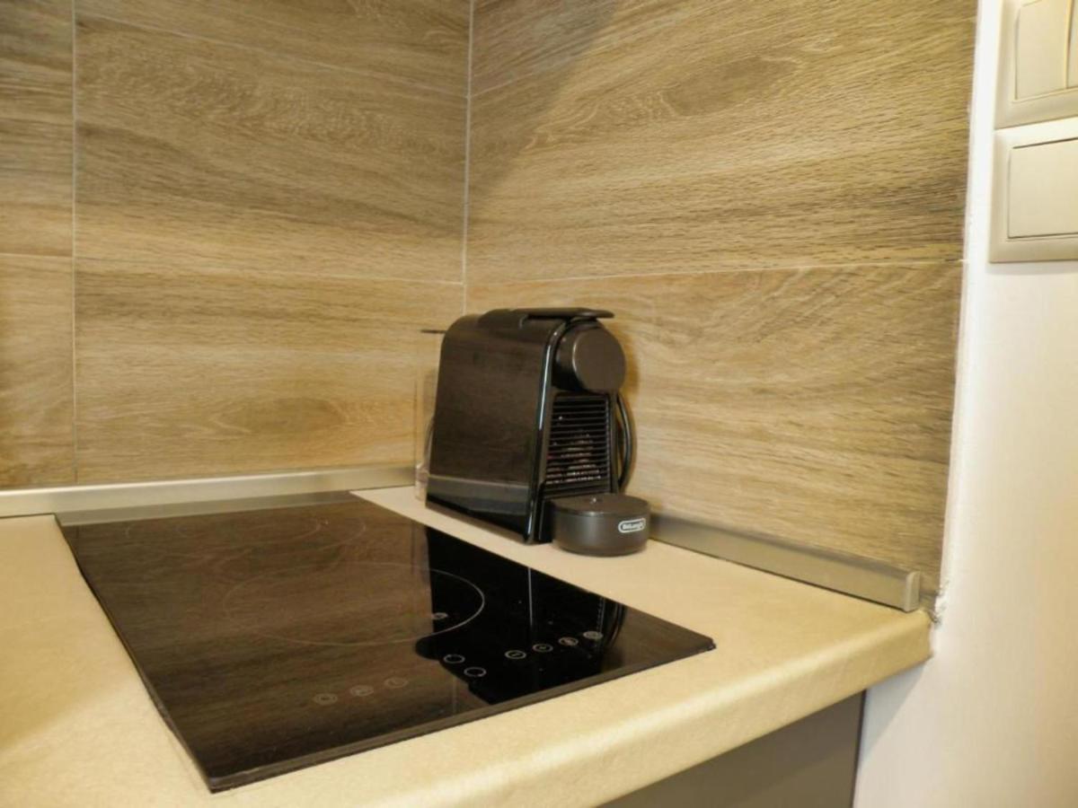 Enjoy Meteora Two Apartment กาลัมปากา ภายนอก รูปภาพ